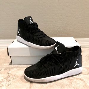 Nike Air Jordan Reveal